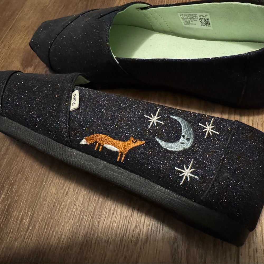 NWOT TOMS Alpargata Glitter Fox Slip-ons, Women’s 12